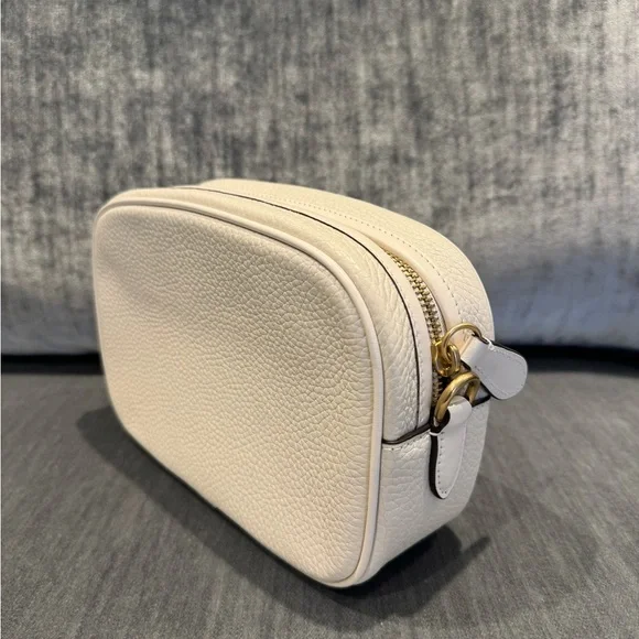 Camera Bag - Picture 4 of 7